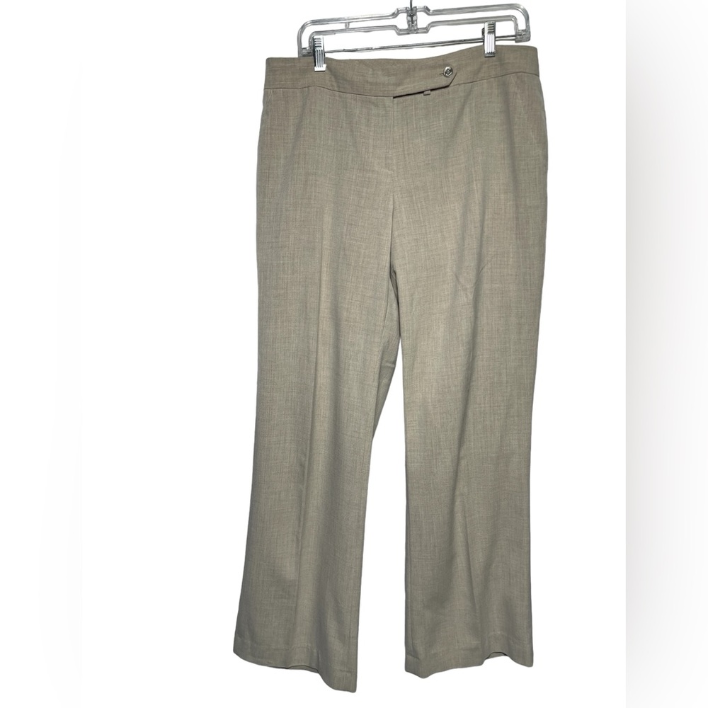 Calvin Klein pants size 12 light beige wide leg mid rise career stretch pants 🤎🤎